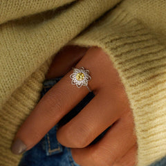 Flower Shape Zircon Platinum-Plated 925 Sterling Silver Ring - 808Lush