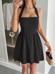 Elegant halterneck short dress