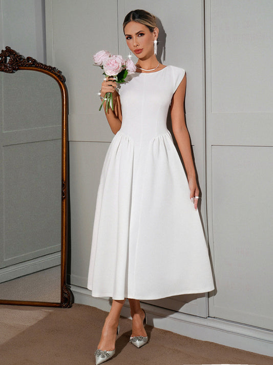French elegant solid color dress
