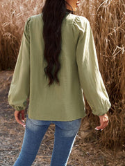 V-neck long-sleeved top - 808Lush